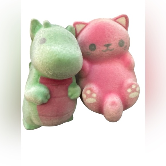 Toy bundle plush, squishy and remote control car - Picture 2 of 10